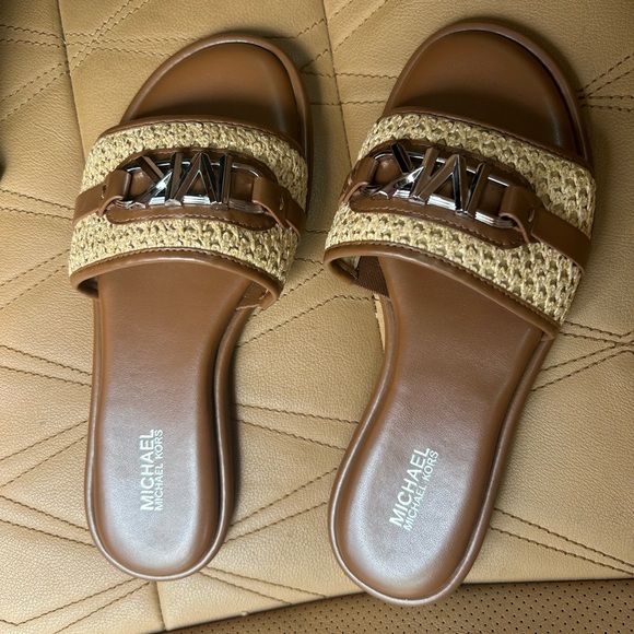 Michael Kors Tan and Brown Slide Sandals - Picture 1 of 4